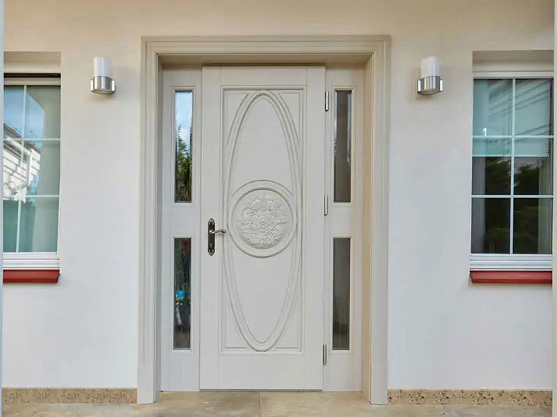 Drzwi zewnętrzne drewniane